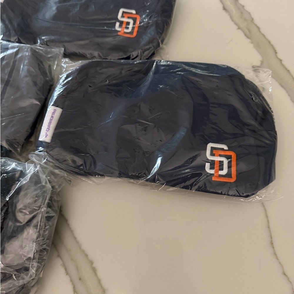 SD Padres navy crossbody - Picture 7 of 9